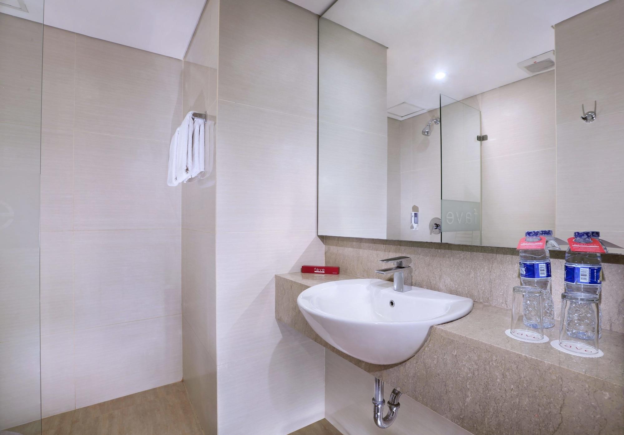 Favehotel Tanah Abang - Cideng Jakarta Exterior foto