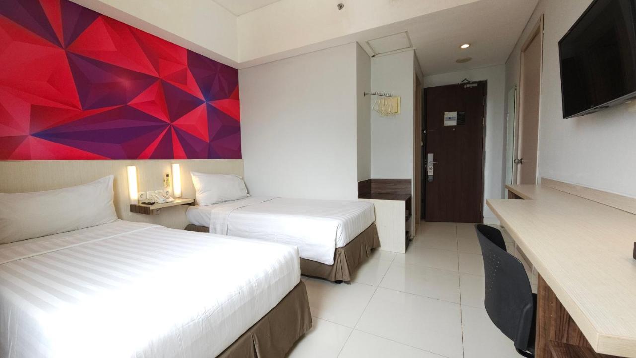 Favehotel Tanah Abang - Cideng Jakarta Exterior foto