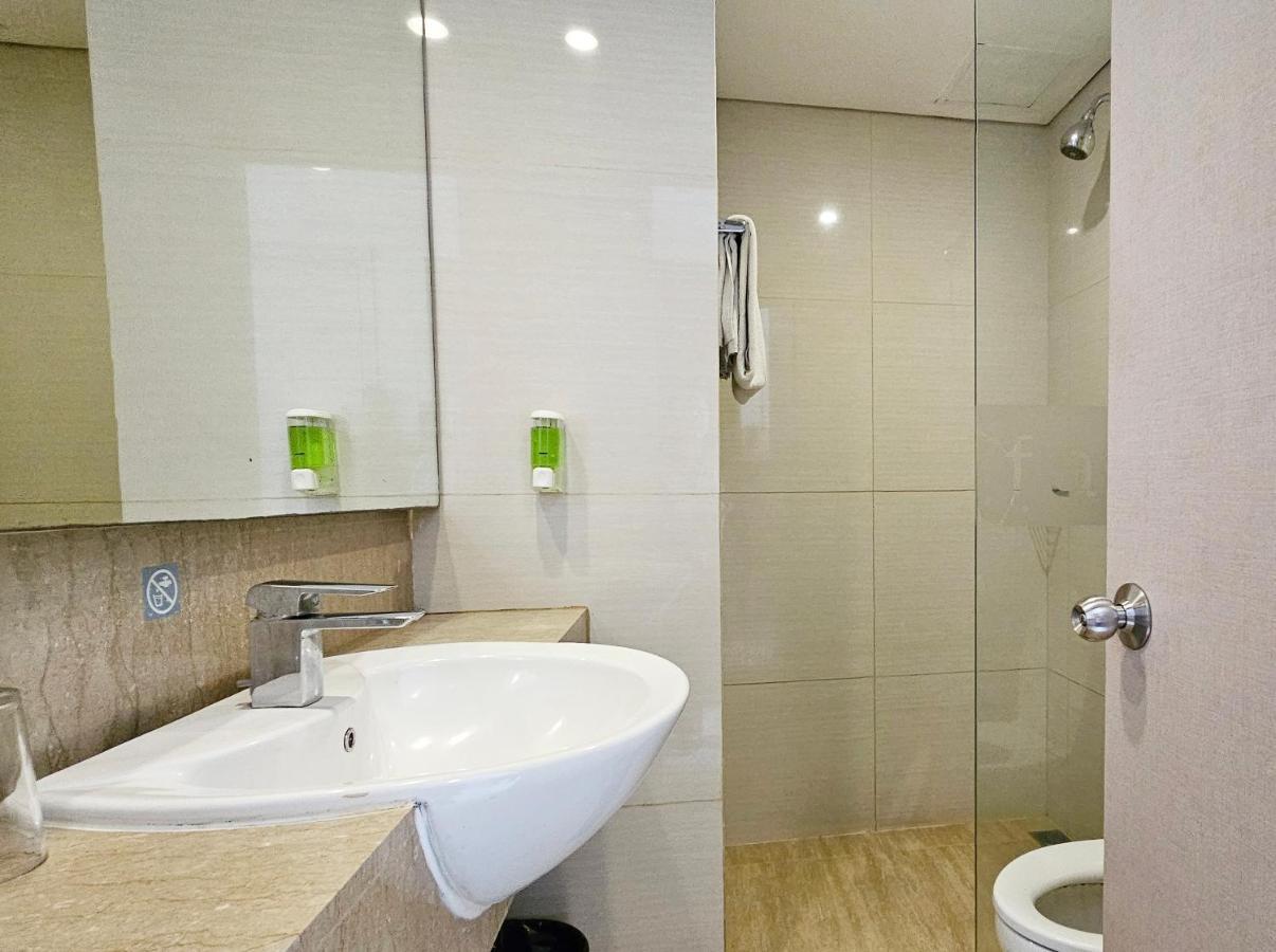 Favehotel Tanah Abang - Cideng Jakarta Exterior foto